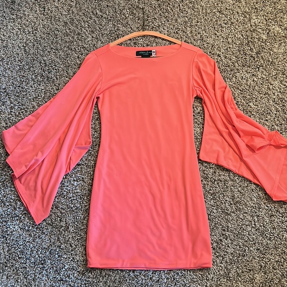 Guess by Marciano Coral Bell Sleeve Mini Dress Size XS - Picture 1 of 5